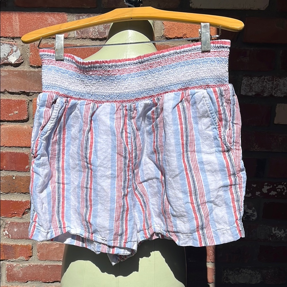 Crown & Ivy Smocked Waist Red and Blue Striped Shorts size Large
